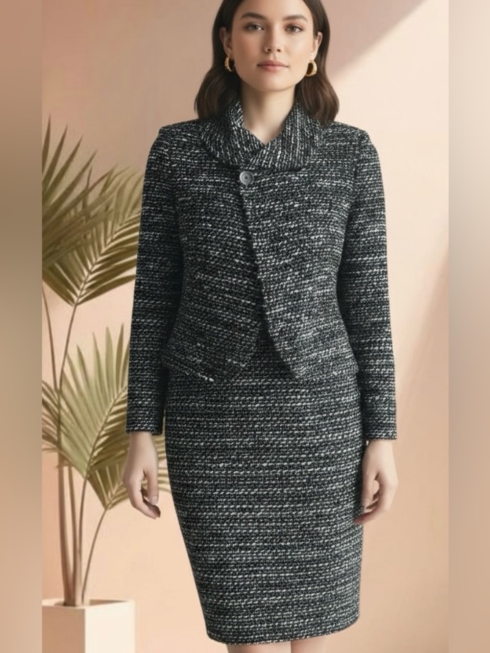 St. John Black & White Tweed Top Button Jacket Size: S